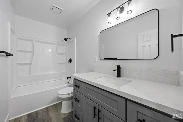 $349,900 | Undisclosed Address, Bakersfield, CA 93304