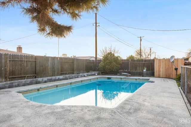 $349,900 | Undisclosed Address, Bakersfield, CA 93304