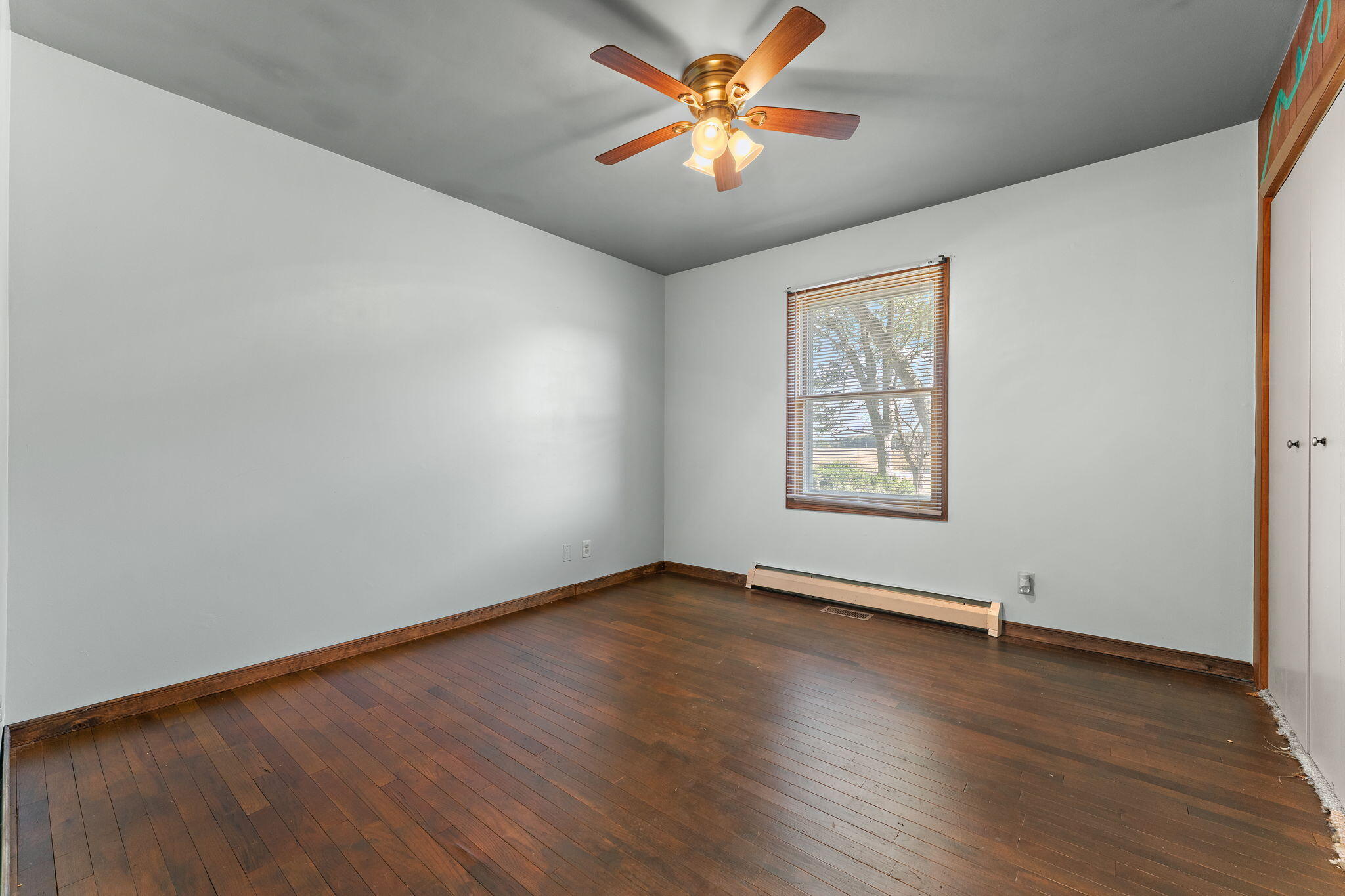 575 Old Chicago Road Michigan City, IN 46360 - Photo 10 of 25 2048x1365
