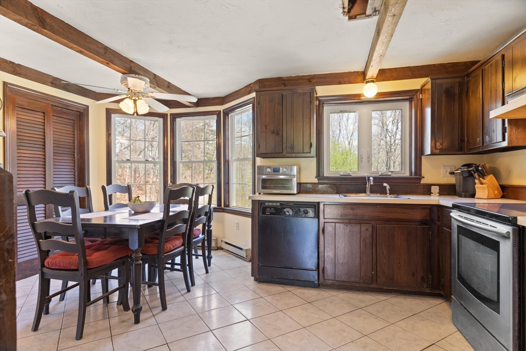 40 Desert Brook Road Wrentham, MA 02093 - Photo 6 of 33 Gallery Image 6