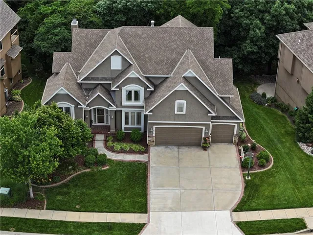 $725,000 | 11674 South Sumac Street, Olathe, KS 66061