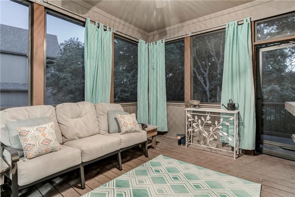 11674 South Sumac Street Olathe, KS 66061 - Photo 17 of 72