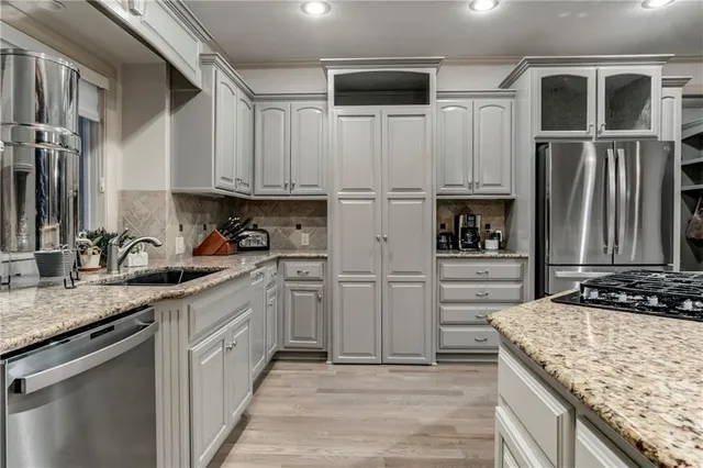 $725,000 | 11674 South Sumac Street, Olathe, KS 66061