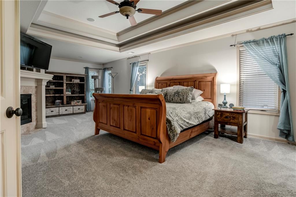 11674 South Sumac Street Olathe, KS 66061 - Photo 19 of 72