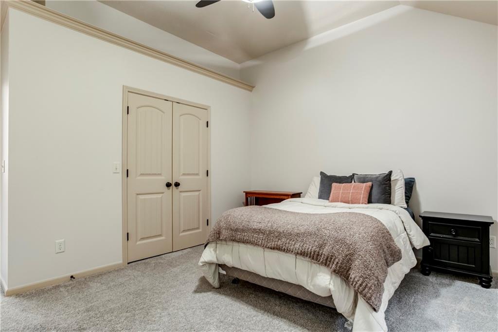 11674 South Sumac Street Olathe, KS 66061 - Photo 37 of 72