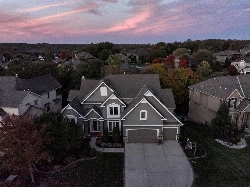 11674 South Sumac Street Olathe, KS 66061 - Photo 4 of 72