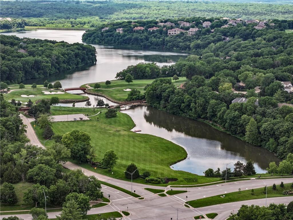 11674 South Sumac Street Olathe, KS 66061 - Photo 48 of 72