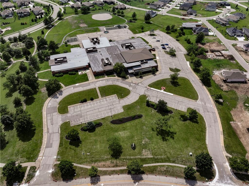 11674 South Sumac Street Olathe, KS 66061 - Photo 55 of 72