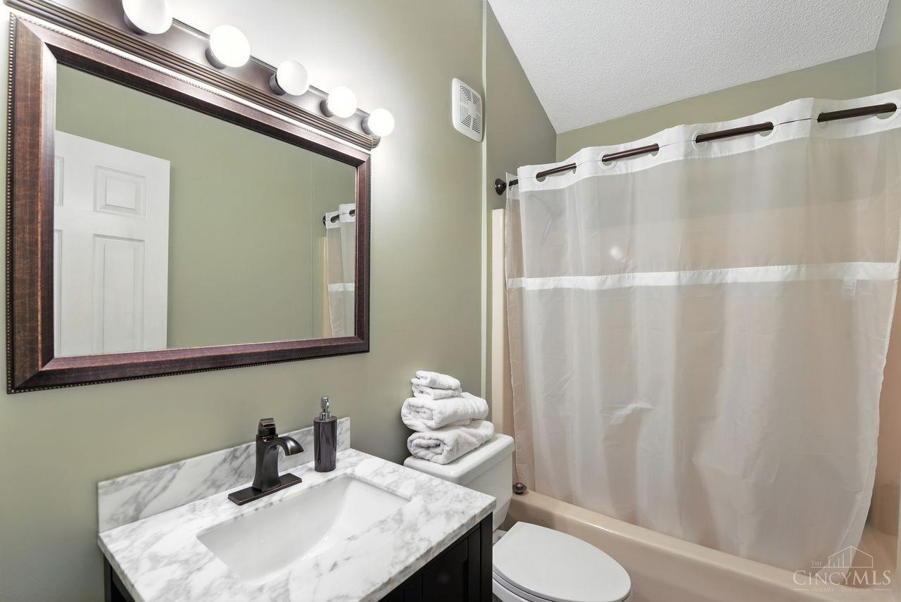 1662 Springdale Road Cincinnati, OH 45231 - Photo 36 of 46