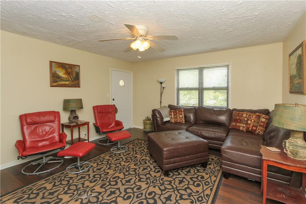 3607 Mann Road Indianapolis, IN 46221 - Photo 13 of 24 Gallery Image 13