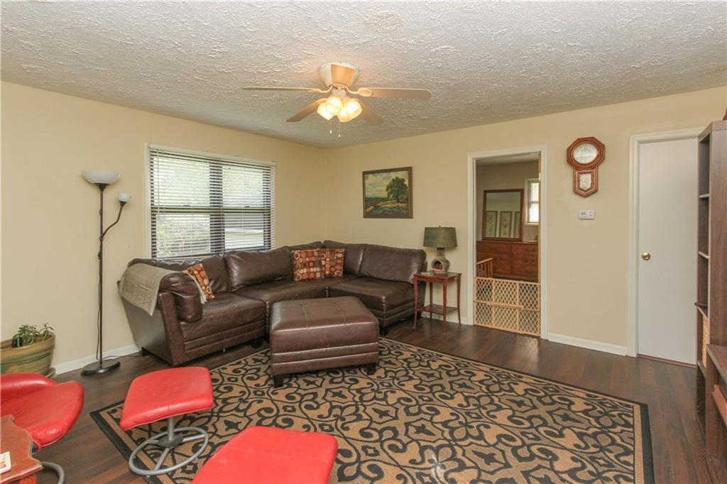 3607 Mann Road Indianapolis, IN 46221 - Photo 14 of 24 Gallery Image 14