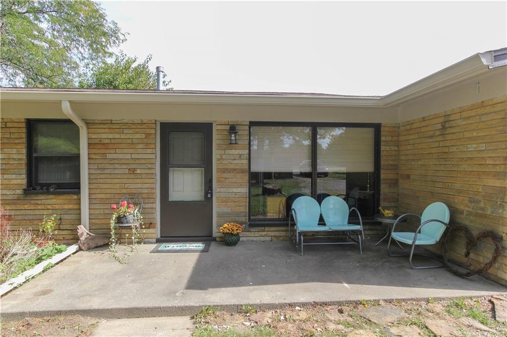 3607 Mann Road Indianapolis, IN 46221 - Photo 3 of 24 Gallery Image 3