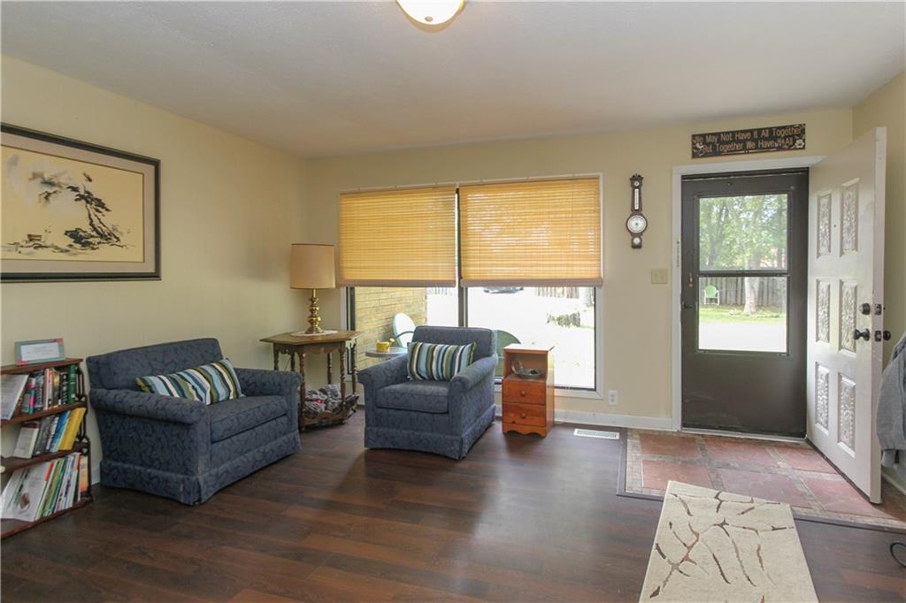 3607 Mann Road Indianapolis, IN 46221 - Photo 5 of 24 Gallery Image 5