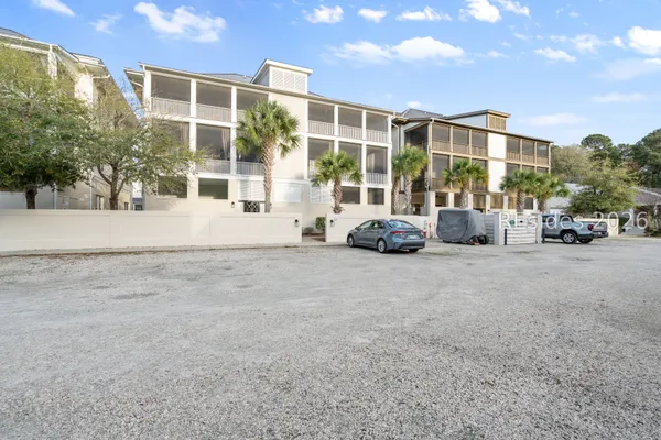$399,000 | 10 Abbey Row, Unit 2A, Beaufort, SC 29906