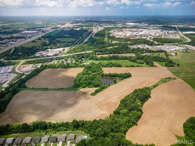 $8,200,000 | 2133 Gilmore Lane, Wentzville, MO 63385