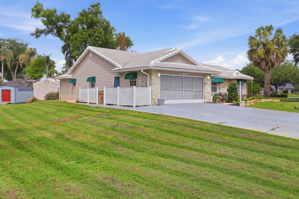 35103 Riverside Court Leesburg, FL 34788 - Photo 2 of 48