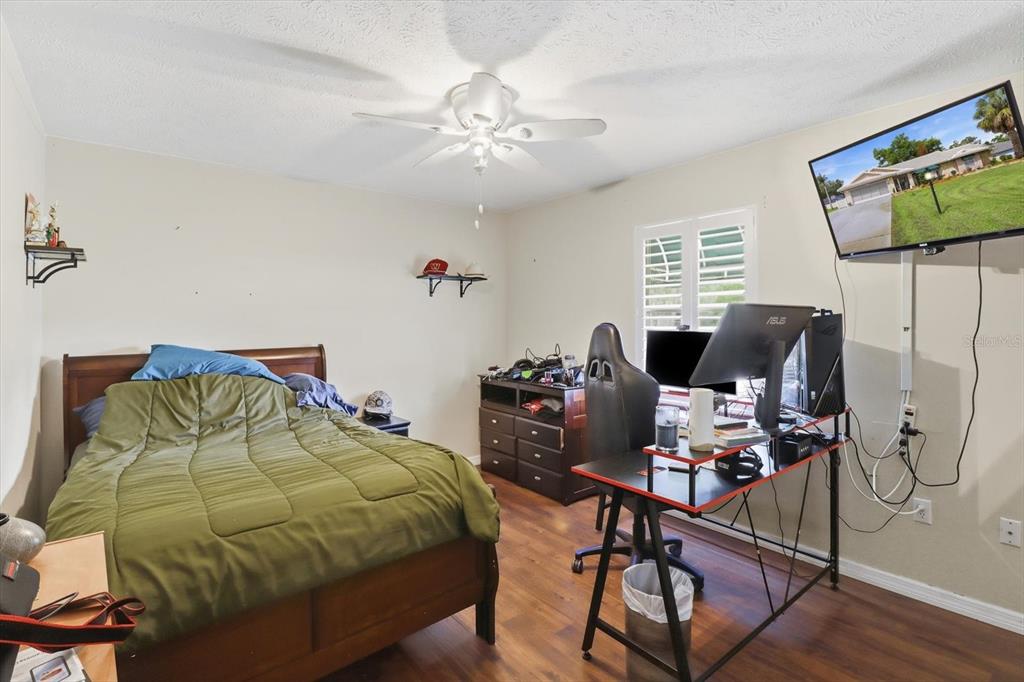 35103 Riverside Court Leesburg, FL 34788 - Photo 33 of 48