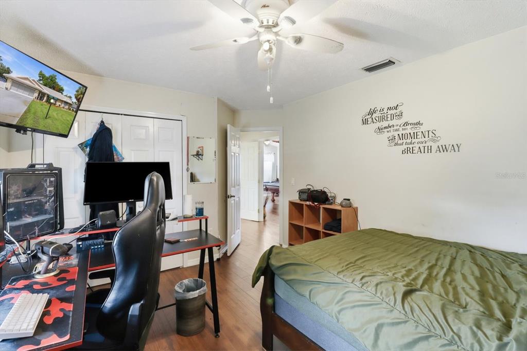 35103 Riverside Court Leesburg, FL 34788 - Photo 34 of 48