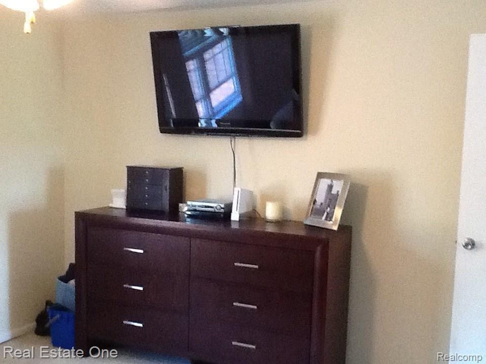 44925 Rector Drive Canton, MI 48188 - Photo 30 of 45 MBR 2