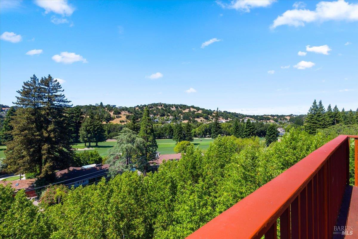 5 Wimbledon Court Novato, CA 94949 - Photo 19 of 48