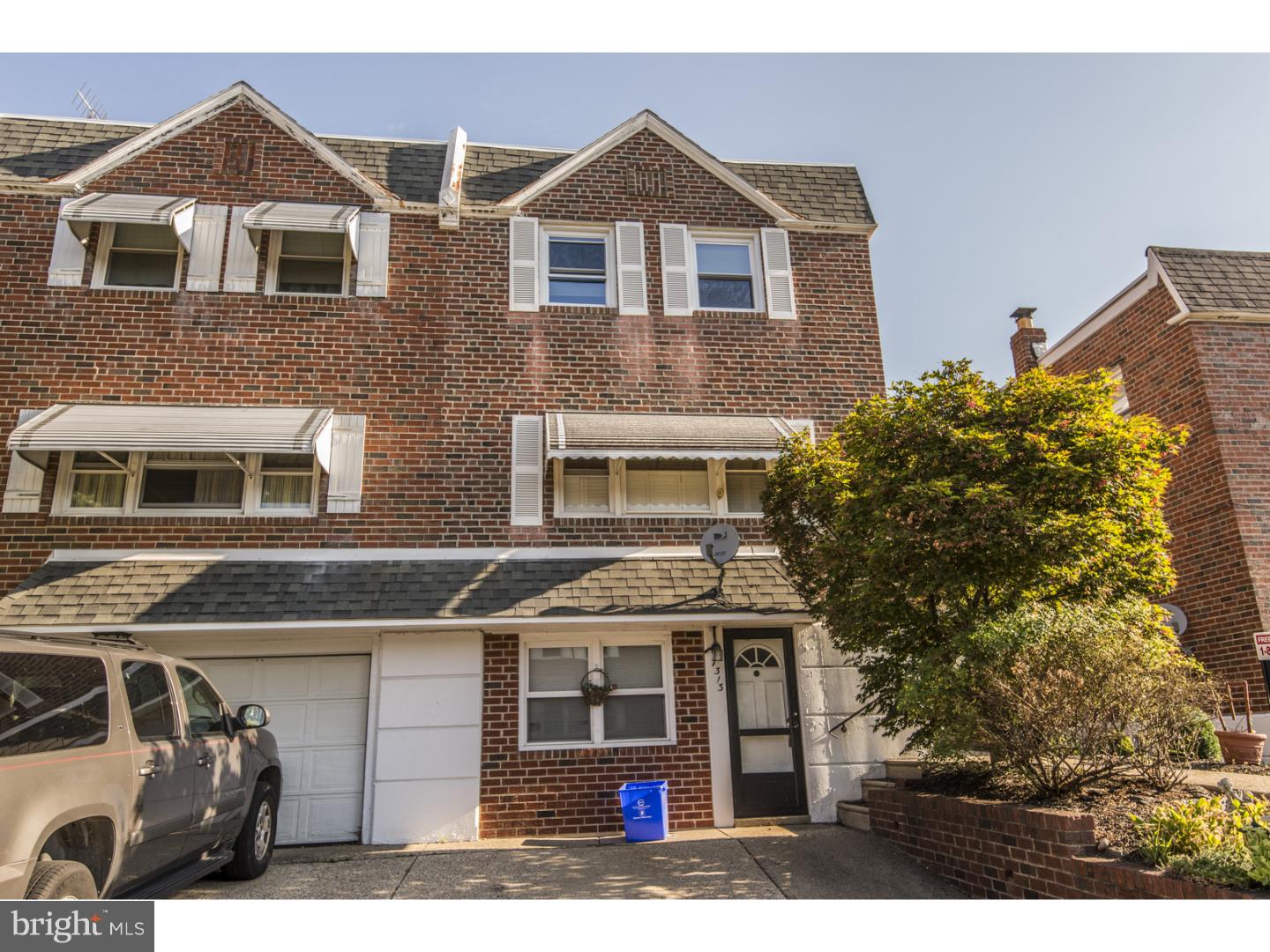 7313 Hill Road Philadelphia, PA 19128 - Photo 1 of 25 Gallery Image 1