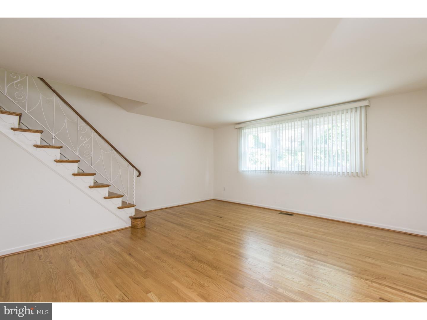 7313 Hill Road Philadelphia, PA 19128 - Photo 15 of 25 Gallery Image 15