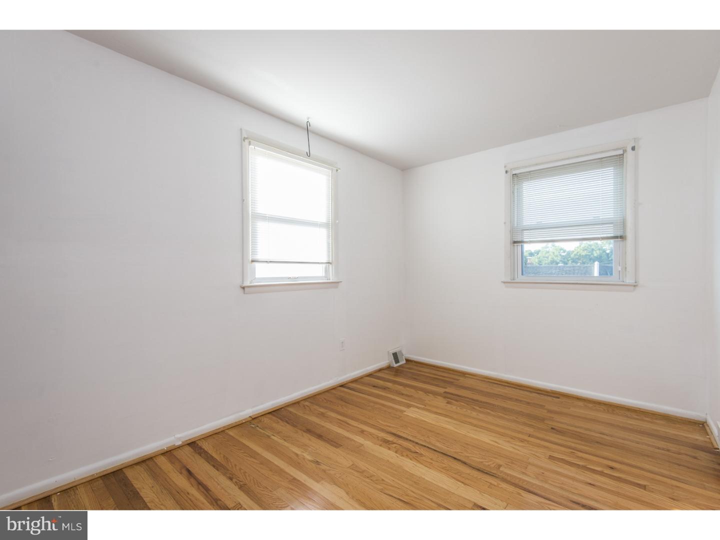 7313 Hill Road Philadelphia, PA 19128 - Photo 19 of 25 Gallery Image 19