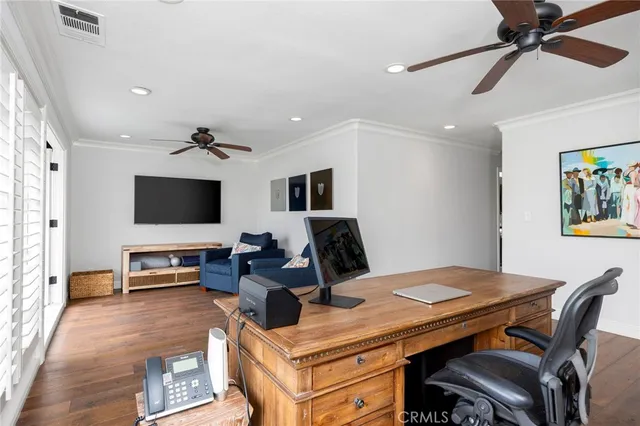 $2,299,000 | 5940 Appian Way, Long Beach, CA 90803