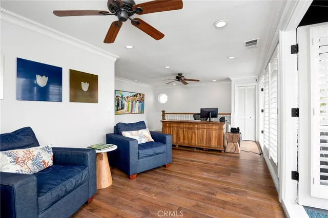 $2,299,000 | 5940 Appian Way, Long Beach, CA 90803