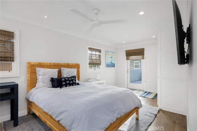 $2,299,000 | 5940 Appian Way, Long Beach, CA 90803