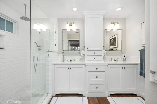 $2,299,000 | 5940 Appian Way, Long Beach, CA 90803