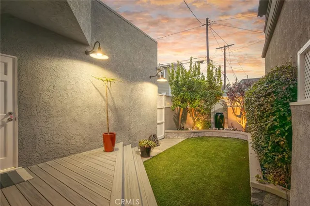 $2,299,000 | 5940 Appian Way, Long Beach, CA 90803