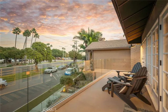 $2,299,000 | 5940 Appian Way, Long Beach, CA 90803