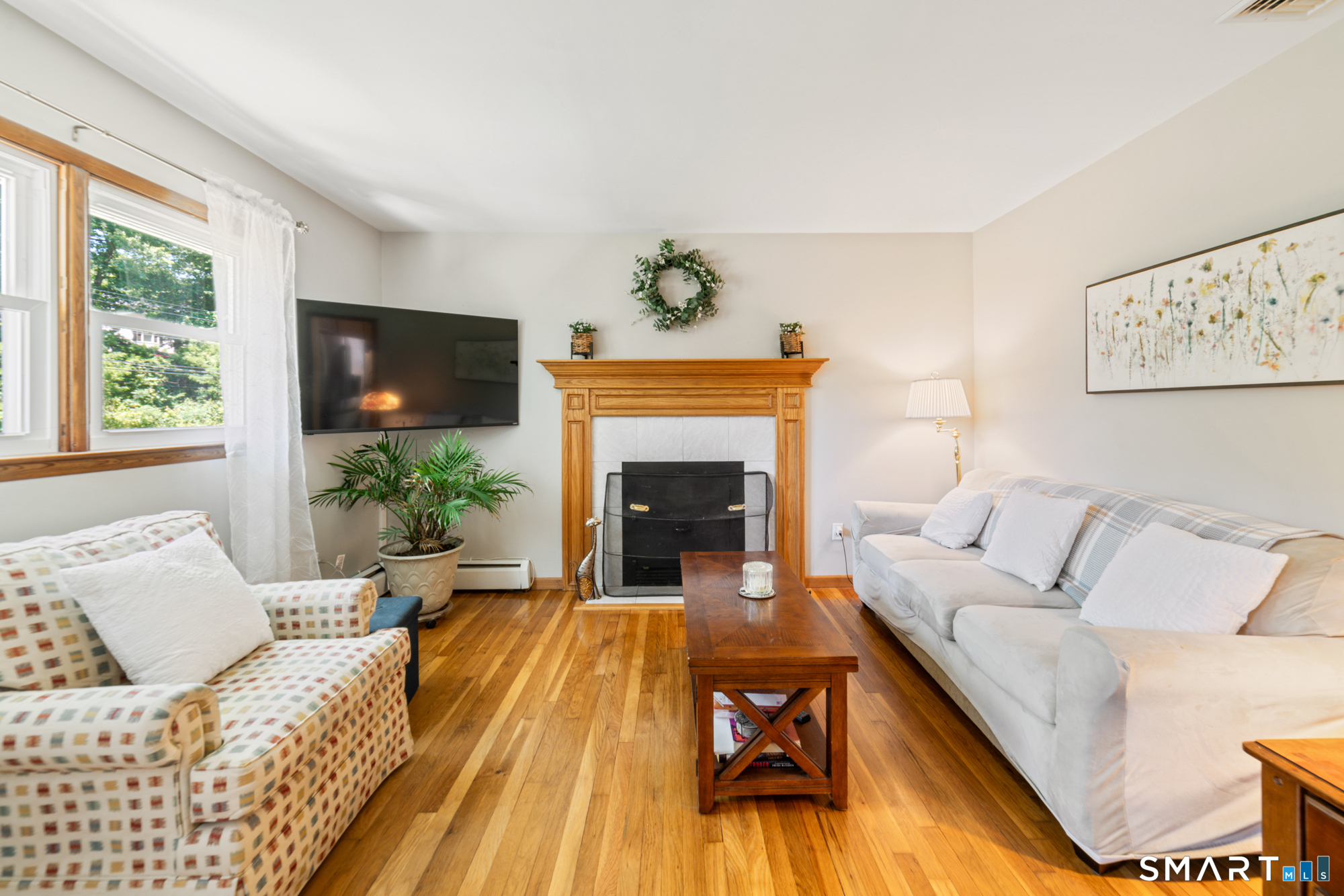 47 Colony Road Seymour, CT 06483 - Photo 6 of 28