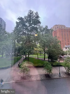 $260,000 | 1810 Rittenhouse Square, Unit 313, Philadelphia, PA 19103