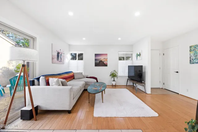 $519,997 | 7029 Flicker Court, Ventura, CA 93003