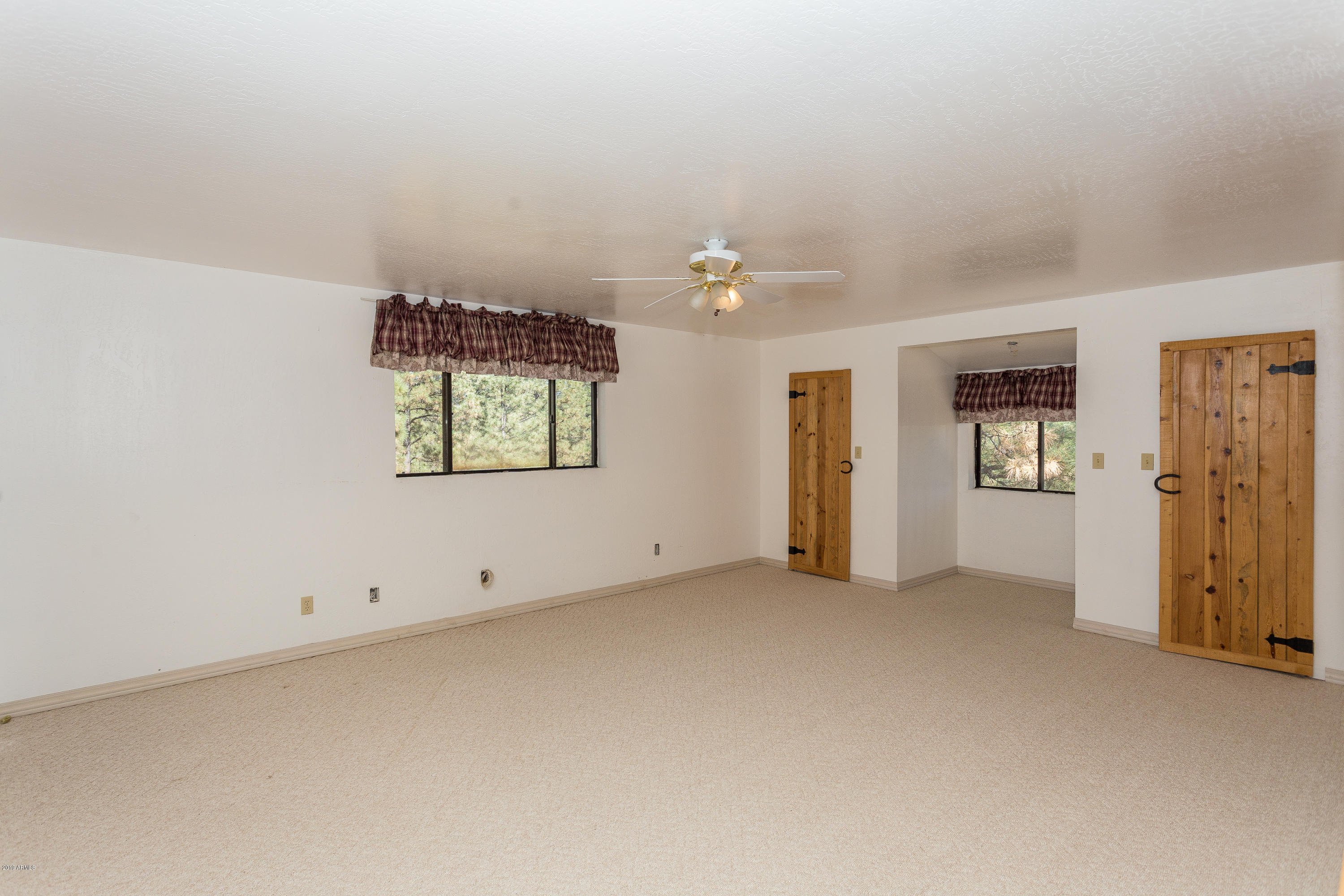 5301 South Blue Jay Road Prescott, AZ 86303 - Photo 14 of 21 014_Loft
