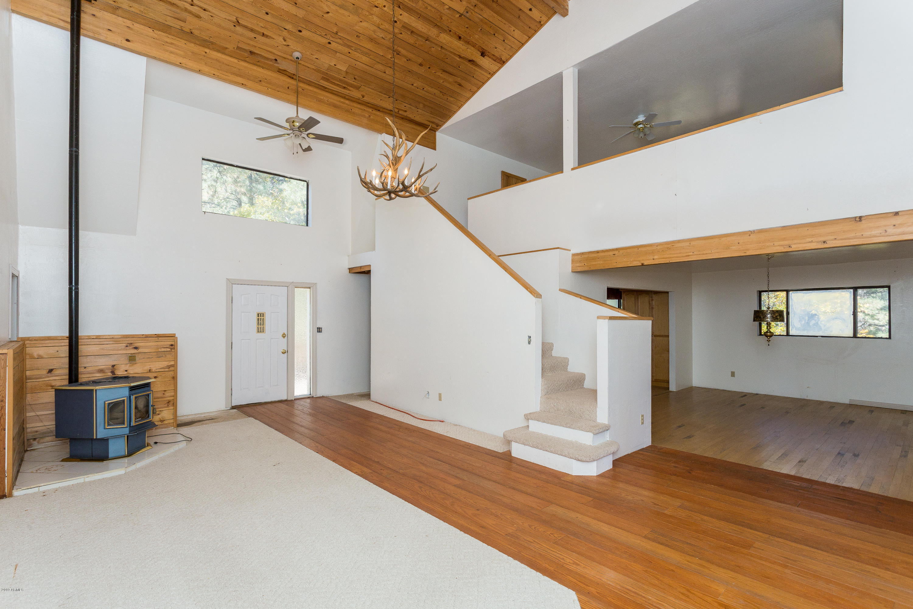 5301 South Blue Jay Road Prescott, AZ 86303 - Photo 5 of 21 005_Living Room