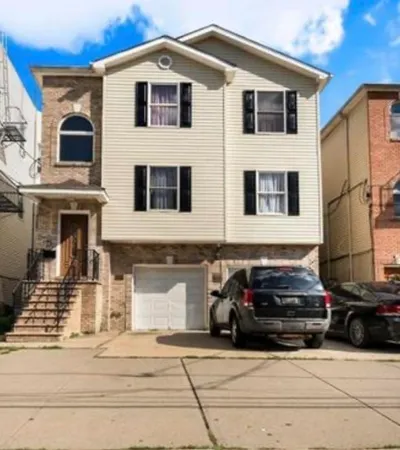 $3,500 | 468 John F. Kennedy Boulevard, Unit 2, Bayonne, NJ 07002