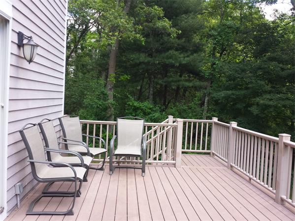 24 Cold Spring Road North Reading, MA 01864 - Photo 4 of 30 Gallery Image 4