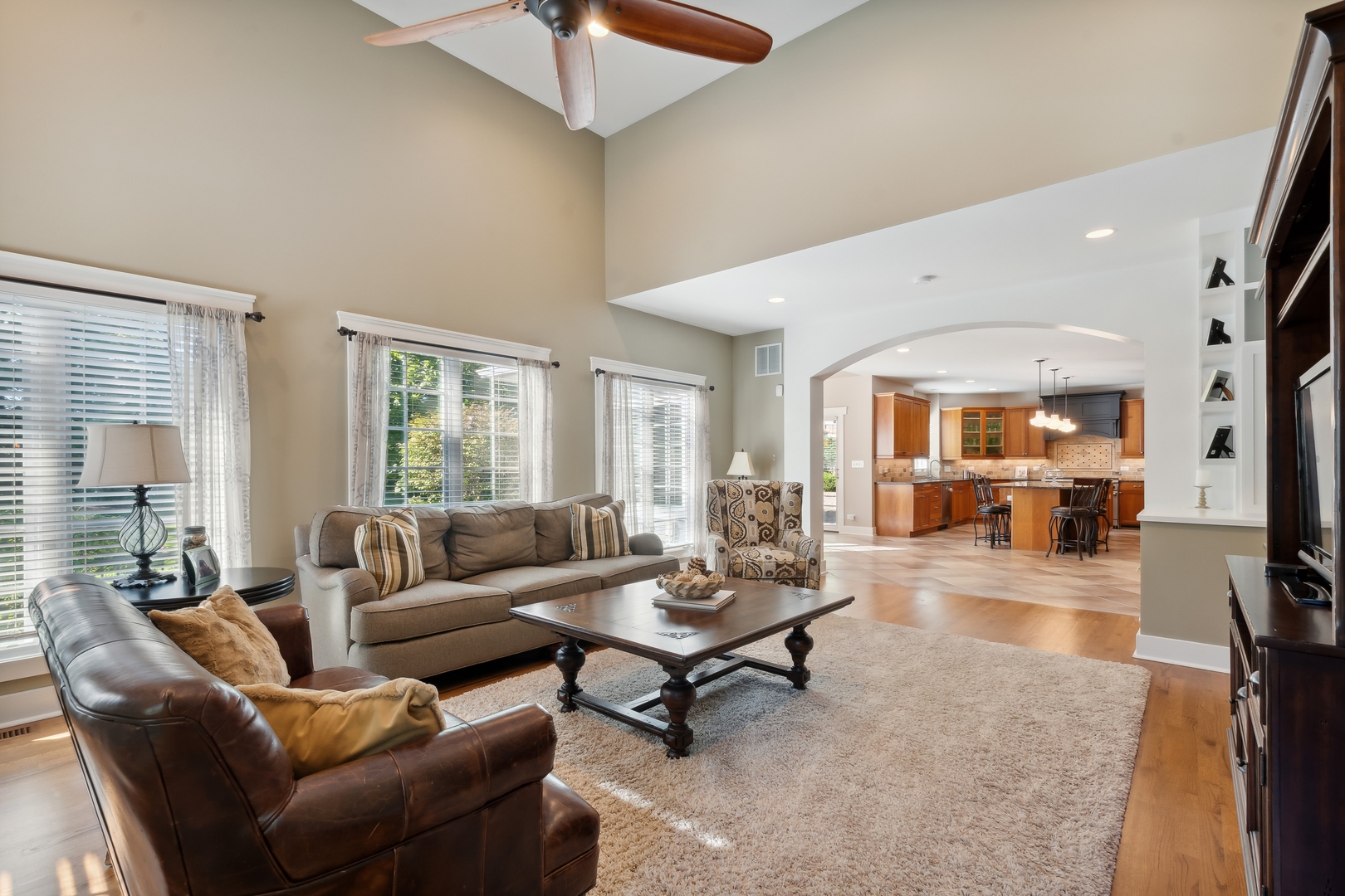 707 Westgate Road Deerfield, IL 60015 - Photo 11 of 33 a living room with furniture and a large window