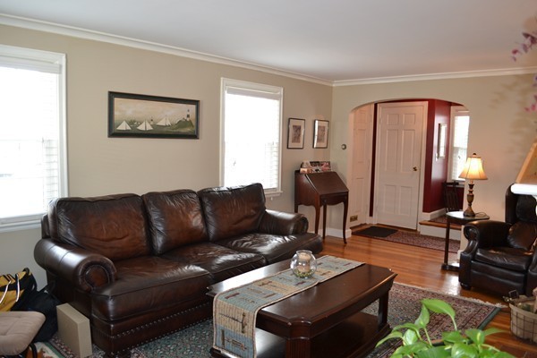 23 Eliot Road Arlington, MA 02474 - Photo 3 of 23 Gallery Image 3