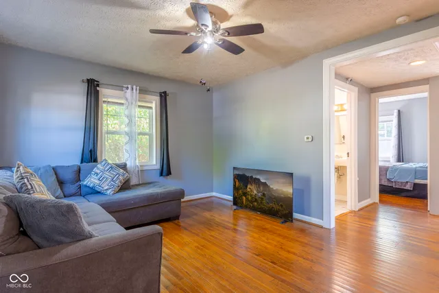 $170,000 | 825 Kappes Street, Indianapolis, IN 46221