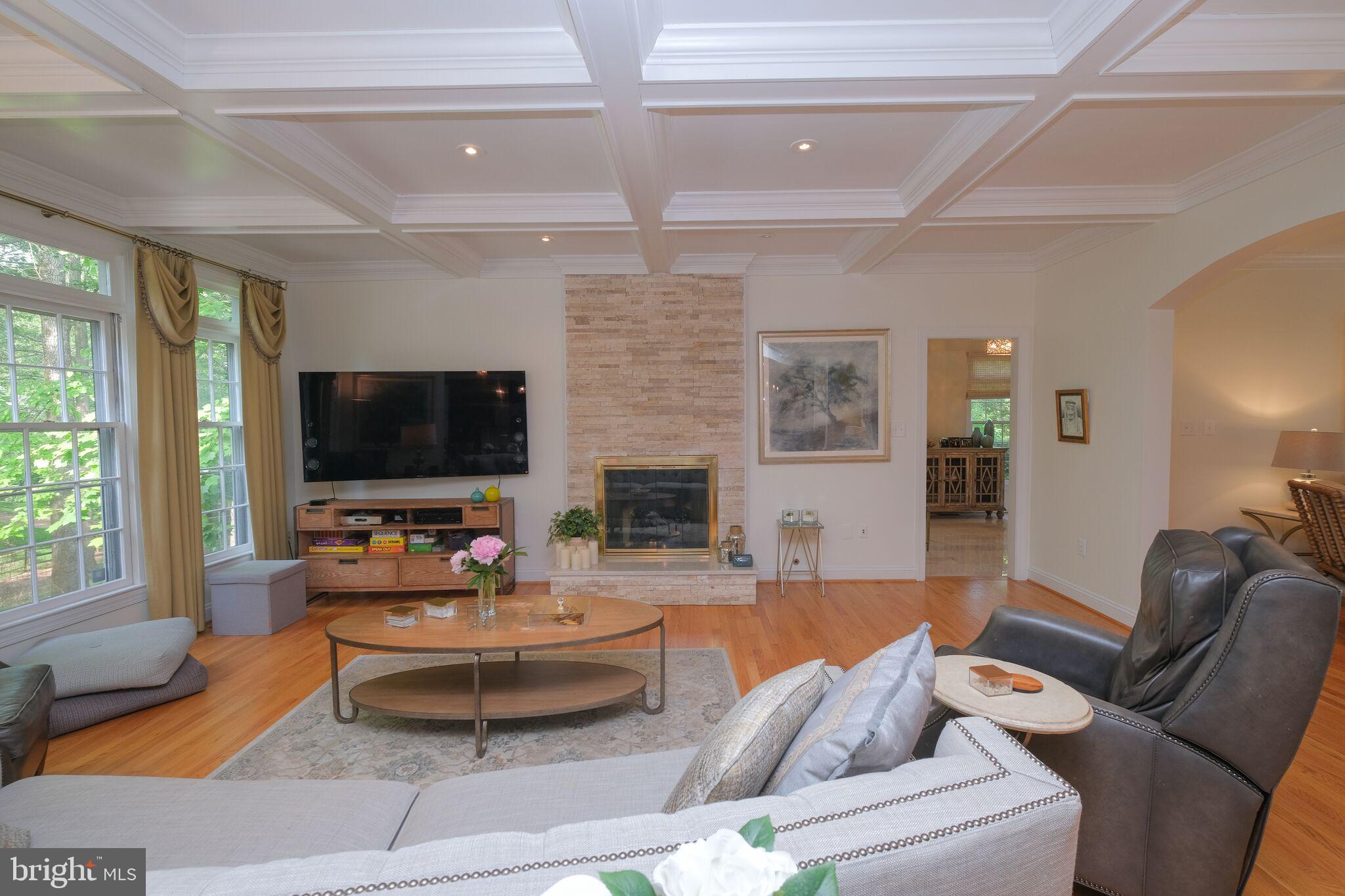 1129 Round Pebble Lane Reston, VA 20194 - Photo 11 of 62 Family Room