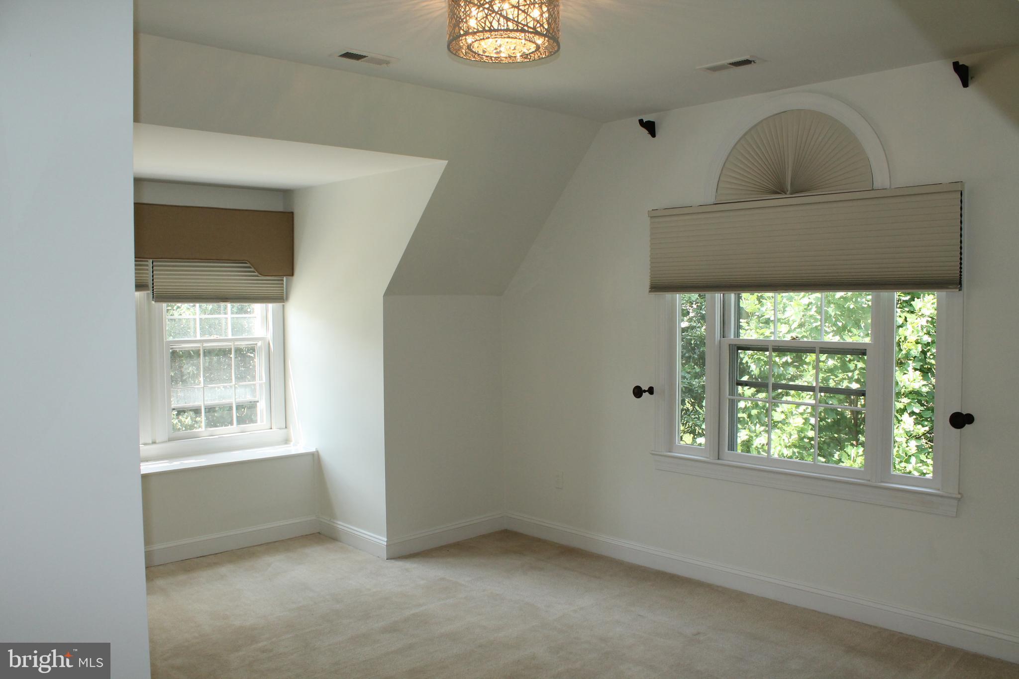 1129 Round Pebble Lane Reston, VA 20194 - Photo 45 of 62 Gallery Image 45