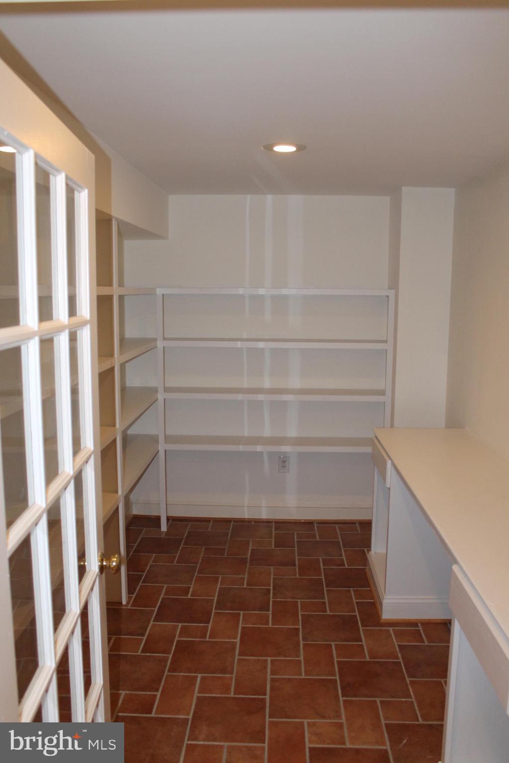 1129 Round Pebble Lane Reston, VA 20194 - Photo 52 of 62 Gallery Image 52