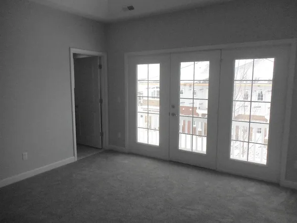 $2,450 | 5657 Arbor Chase Drive, Ann Arbor, MI 48103