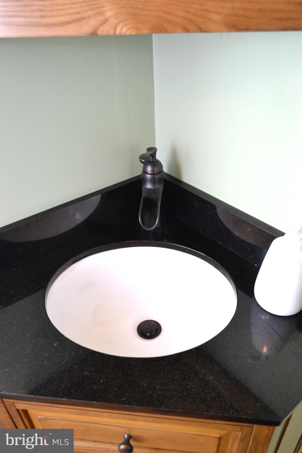 598 Riverside Drive Pasadena, MD 21122 - Photo 21 of 30 Half Bath