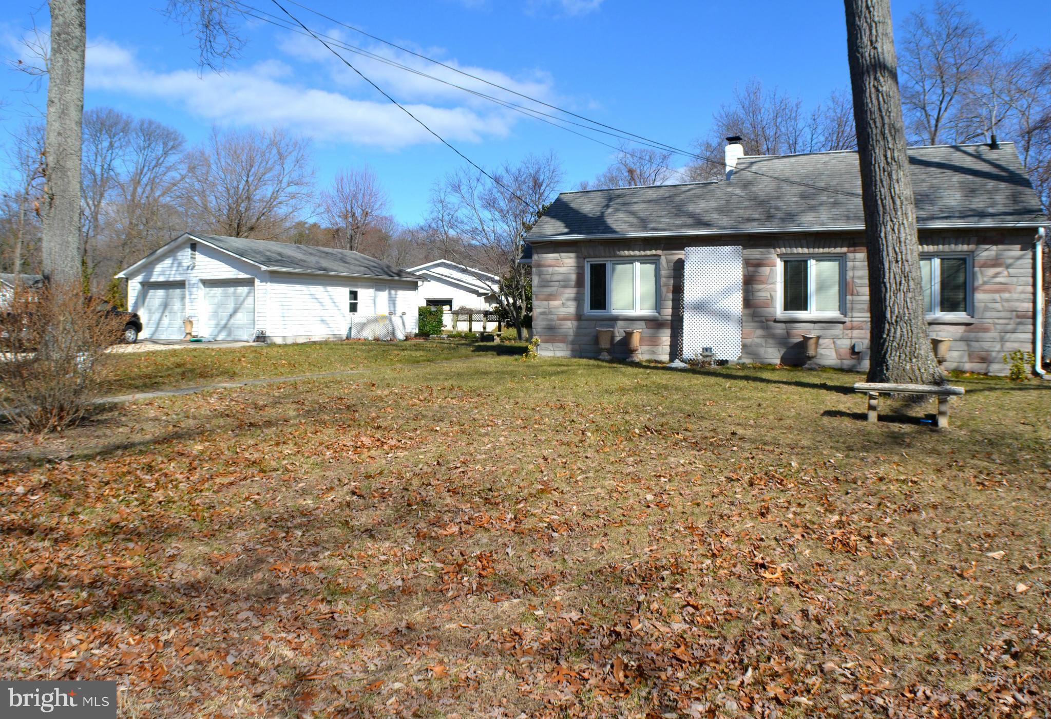 Huge Yard