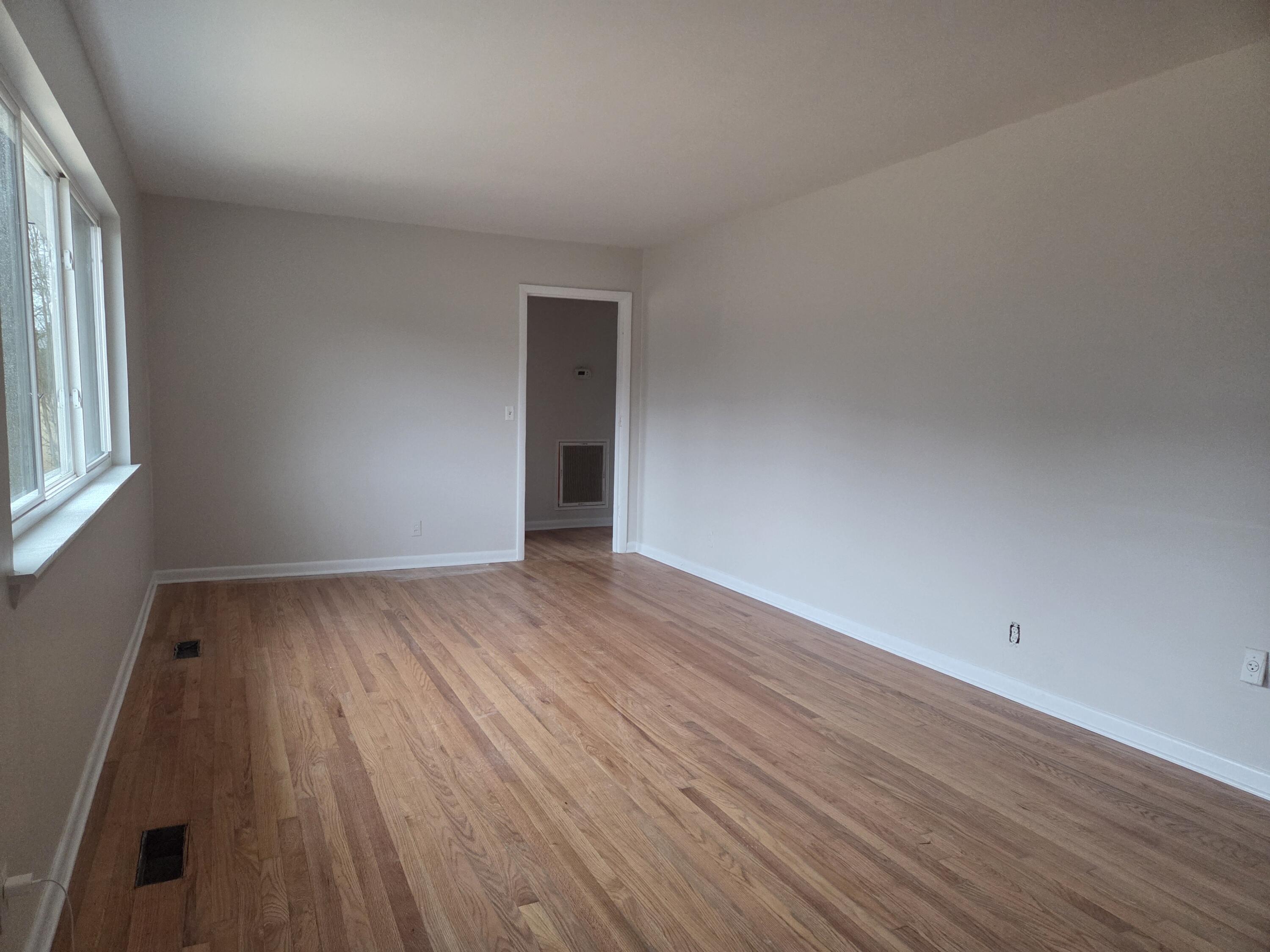 9323 Highway 58 Harrison, TN 37341 - Photo 3 of 13 20260106